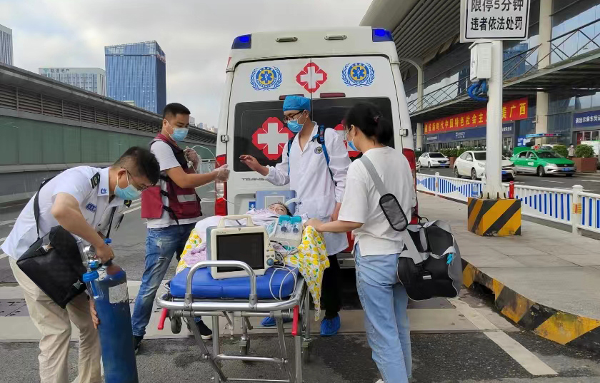 遂宁救护车出租公司